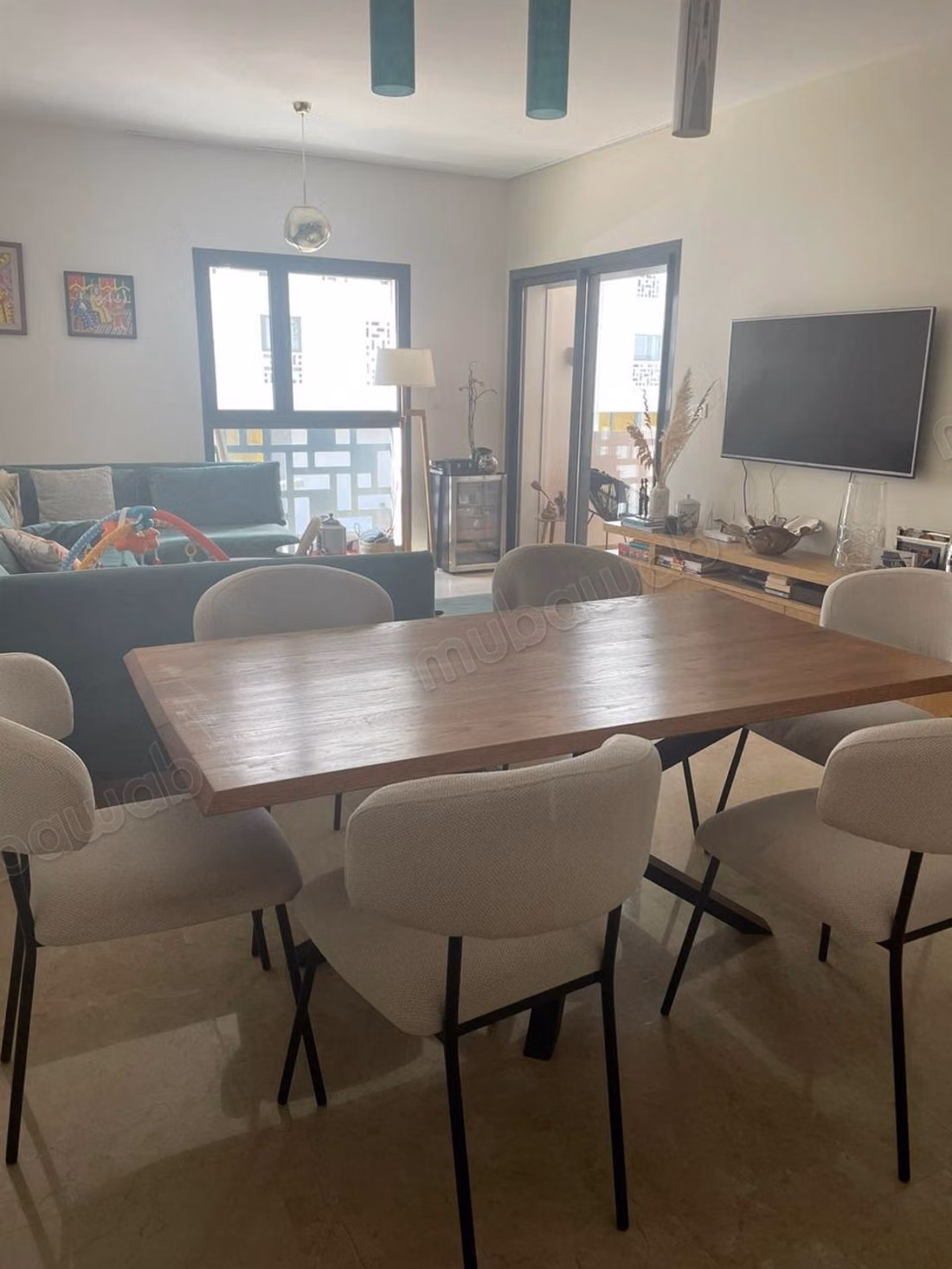 Bel appartement meublé à louer cfc