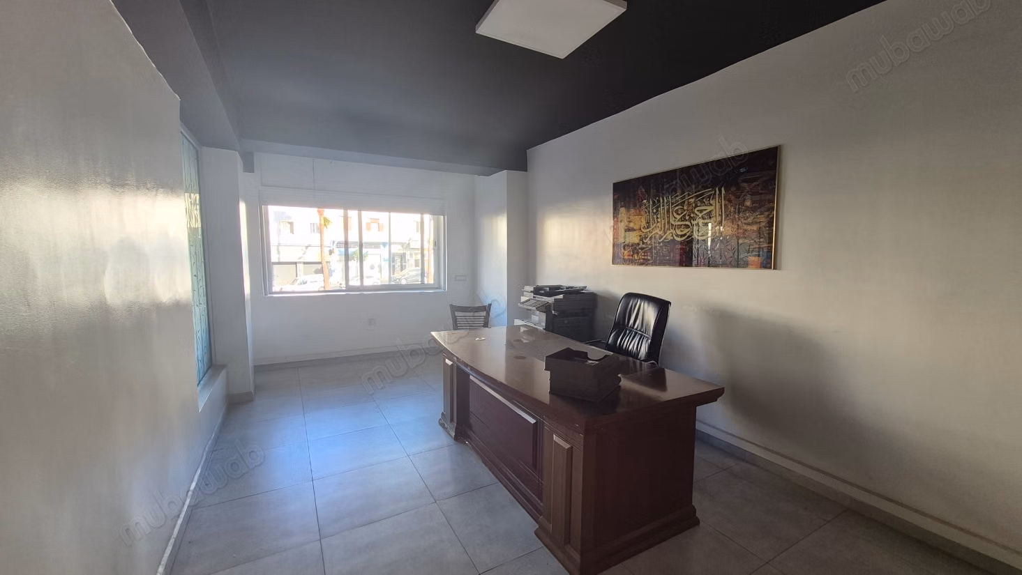 Vend local commercial à Hay Alfarah.
Surface de 620 m²