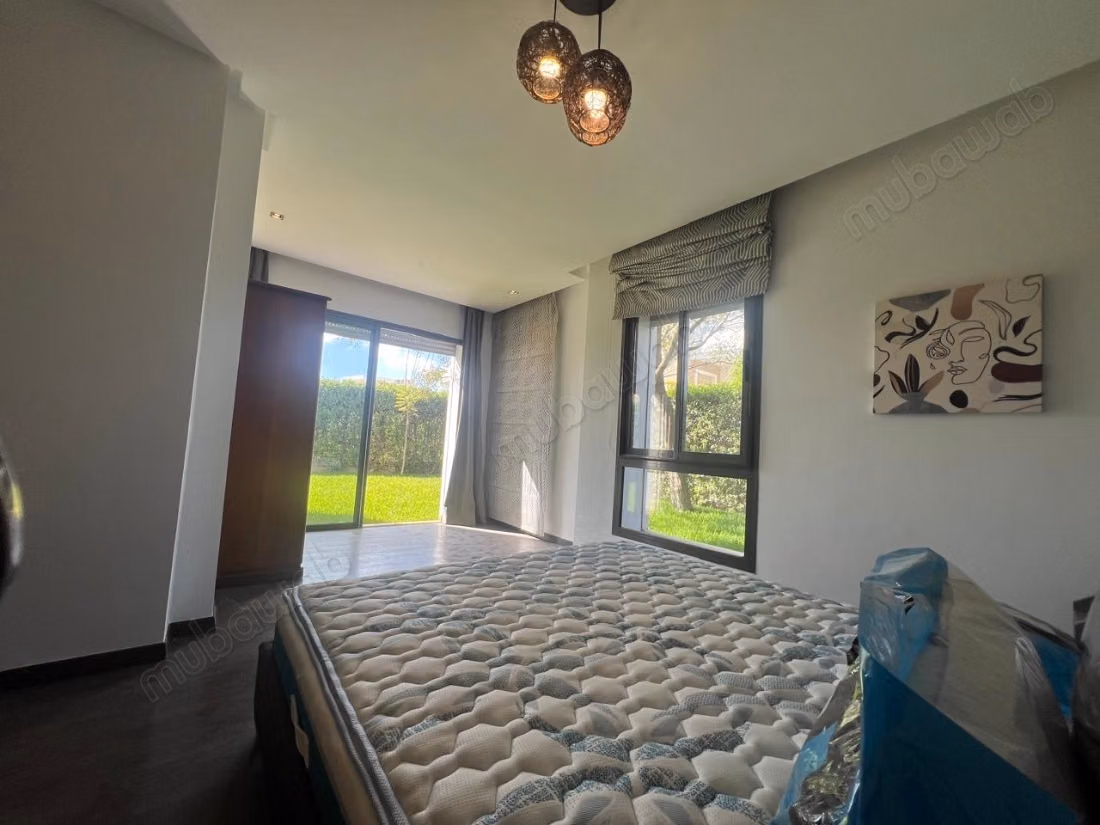 Très bel appartement en location à Ville Verte. 2 chambres meublé. Bien meublé