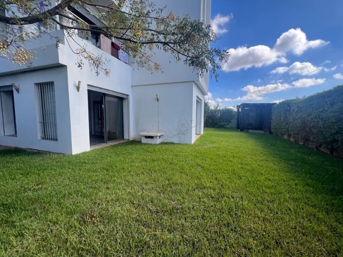 Très bel appartement en location à Ville Verte. 2 chambres meublé. Bien meublé