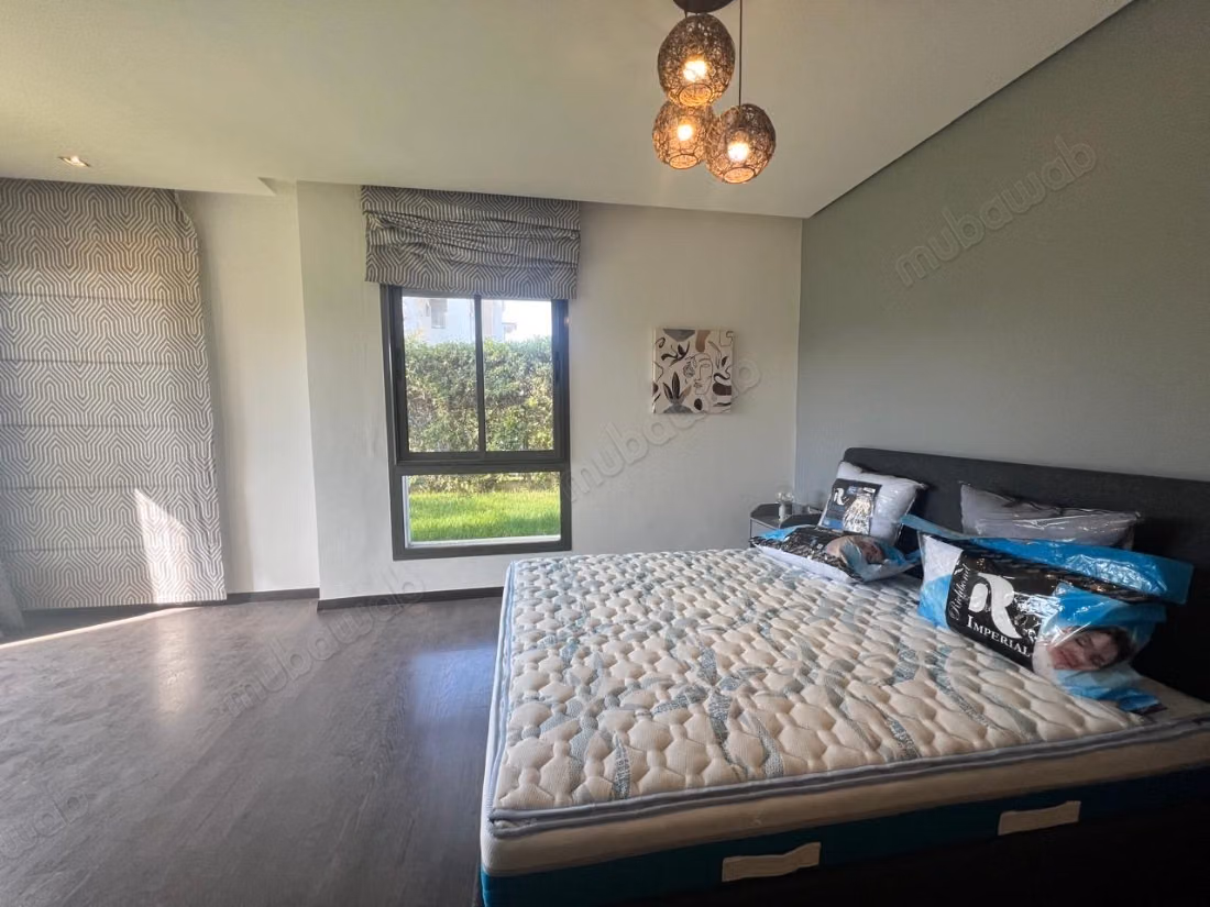 Très bel appartement en location à Ville Verte. 2 chambres meublé. Bien meublé