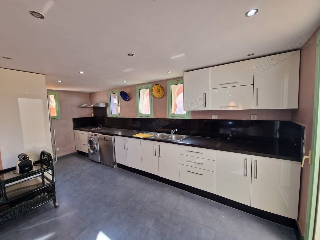 Spacieux appartement à vendre aux jardins de la palmeraie