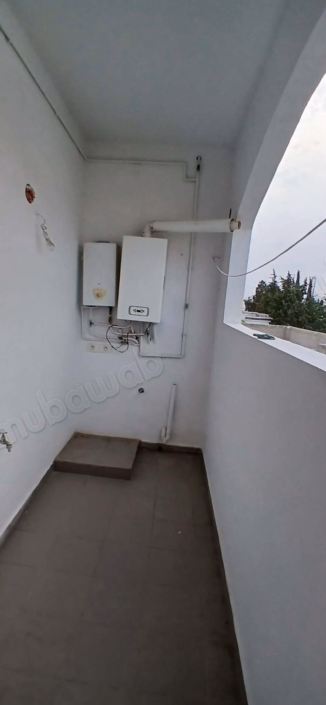 Villa de haut standing à louer à La Marsa Ville. 1 Pièce. Système de parabole et résidence sécurisée