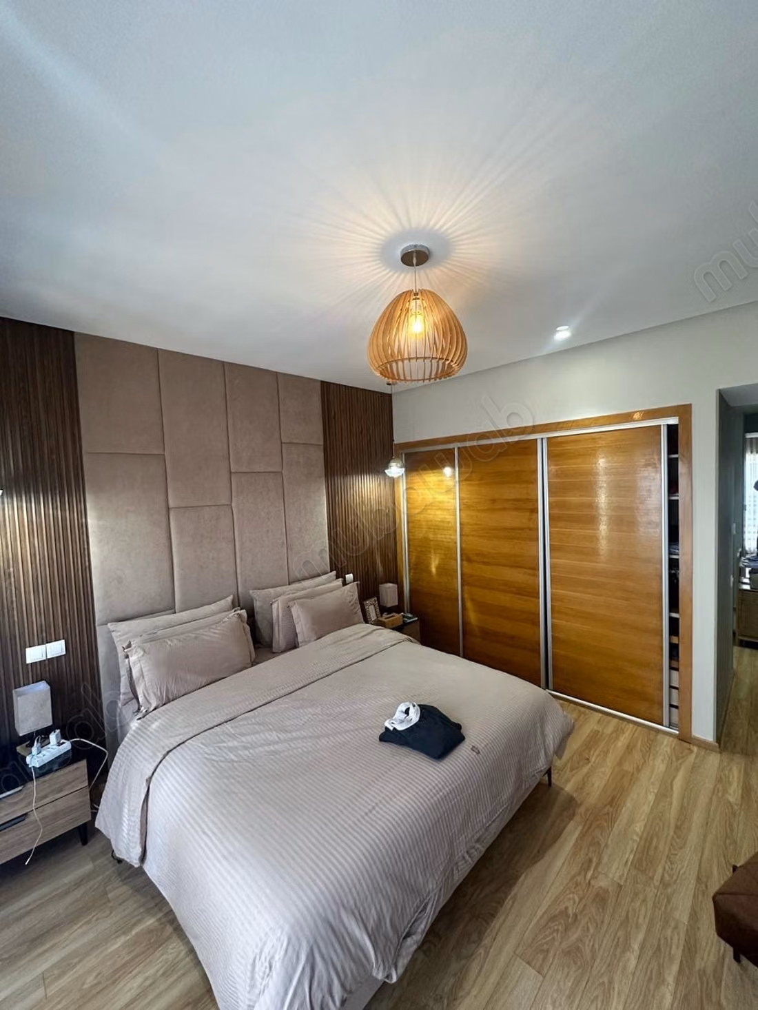 Somptuosa casa en venta en Dar Bouazza. 3 habitaciones. Gran piscina
