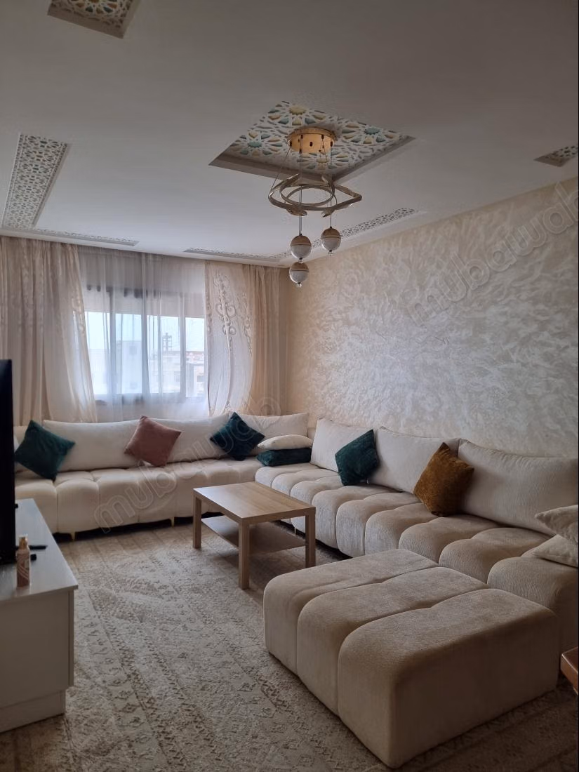 Superb apartamento en venta en Aïn Harrouda. Superficie 84 m². Ascensor y terraza