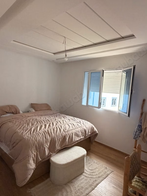 Louez cet appartement à Tamraght 80m².
Bien meublé