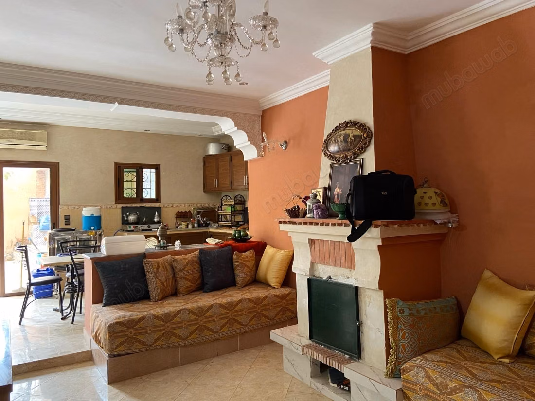 In vendita - Magnifica villa Riad a Bouros