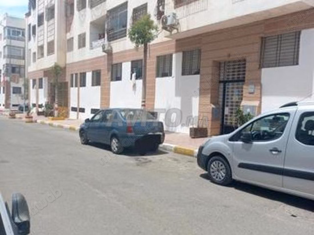 Vente d'un bel appartement à Al 46 m². Sécurisé 24/24