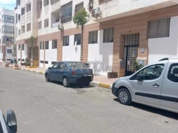 Vente d'un bel appartement à Al 46 m². Sécurisé 24/24