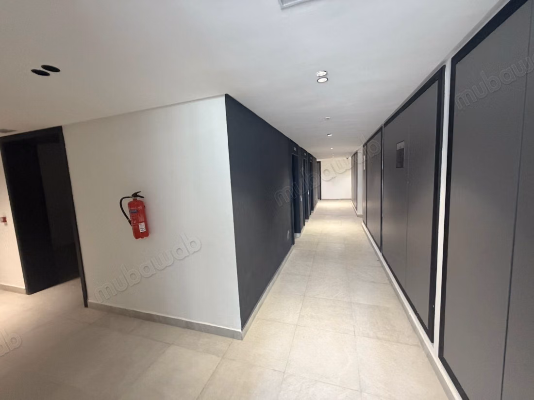 Bureau de 142 m² à louer à CFC