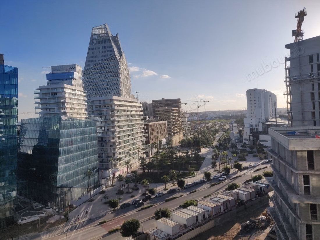 Bureau de 142 m² à louer à CFC