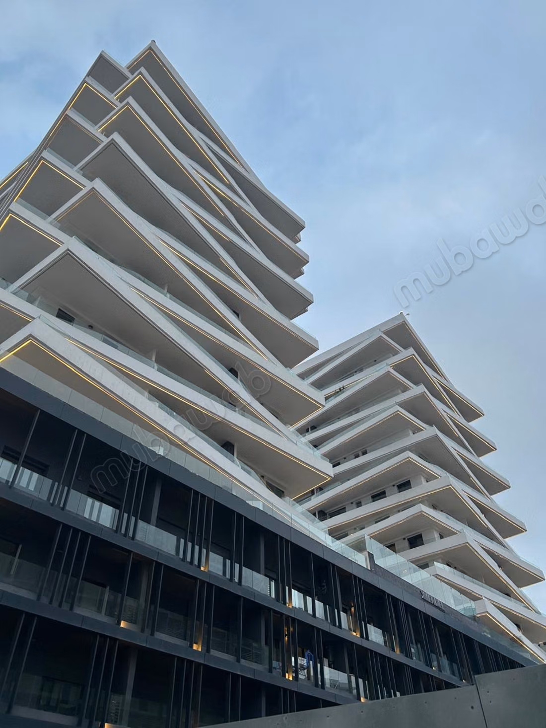 Bureau de 142 m² à louer à CFC