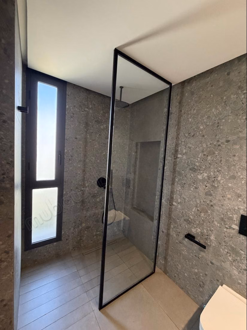Magnifica villa nuova in affitto vuota a Darbouazza