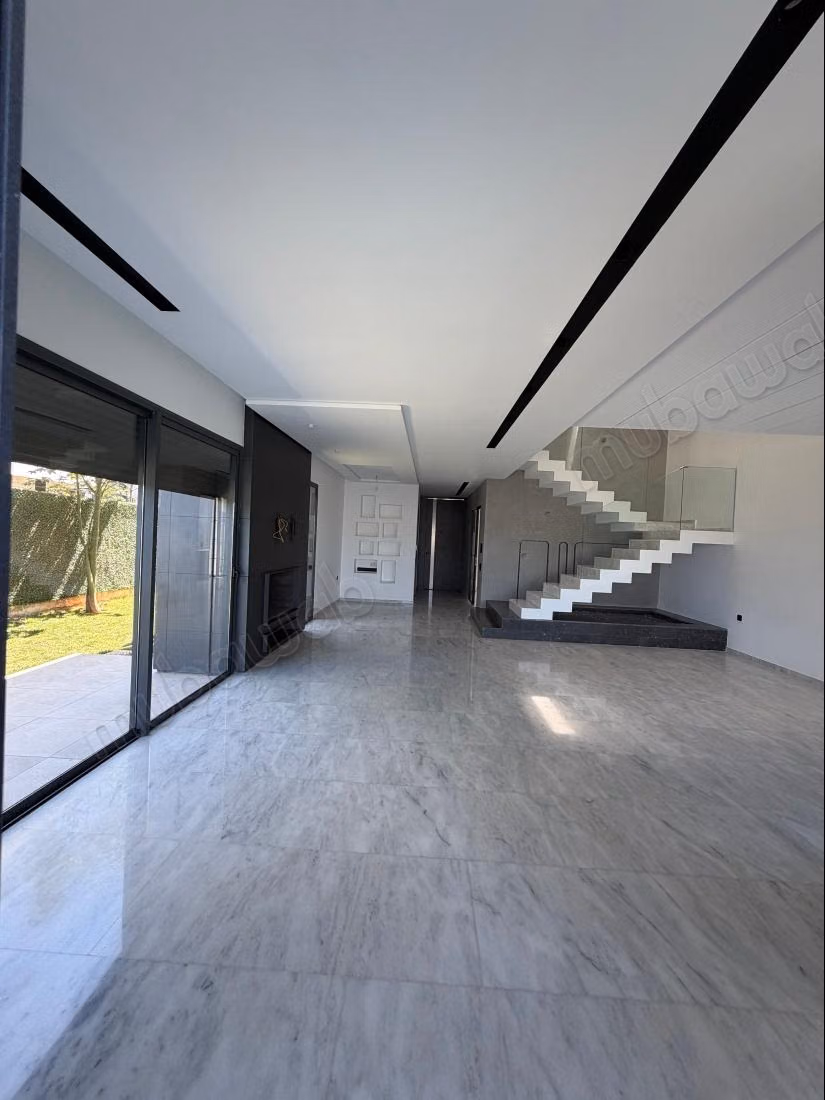 Magnifica villa nuova in affitto vuota a Darbouazza