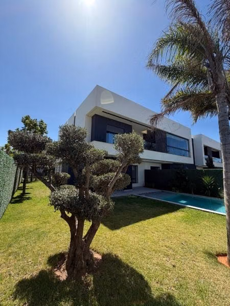 Prachtige nieuwe villa te huur leeg in Darbouazza