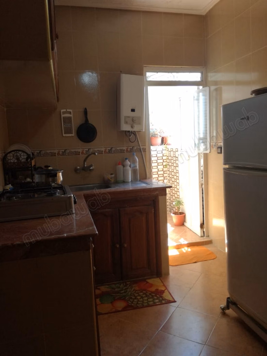 Appartamenti in affitto a Chefchaouen. 4 grandi camere. Ambiente tranquillo con vista sulla montagna, finestre a doppio vetro.