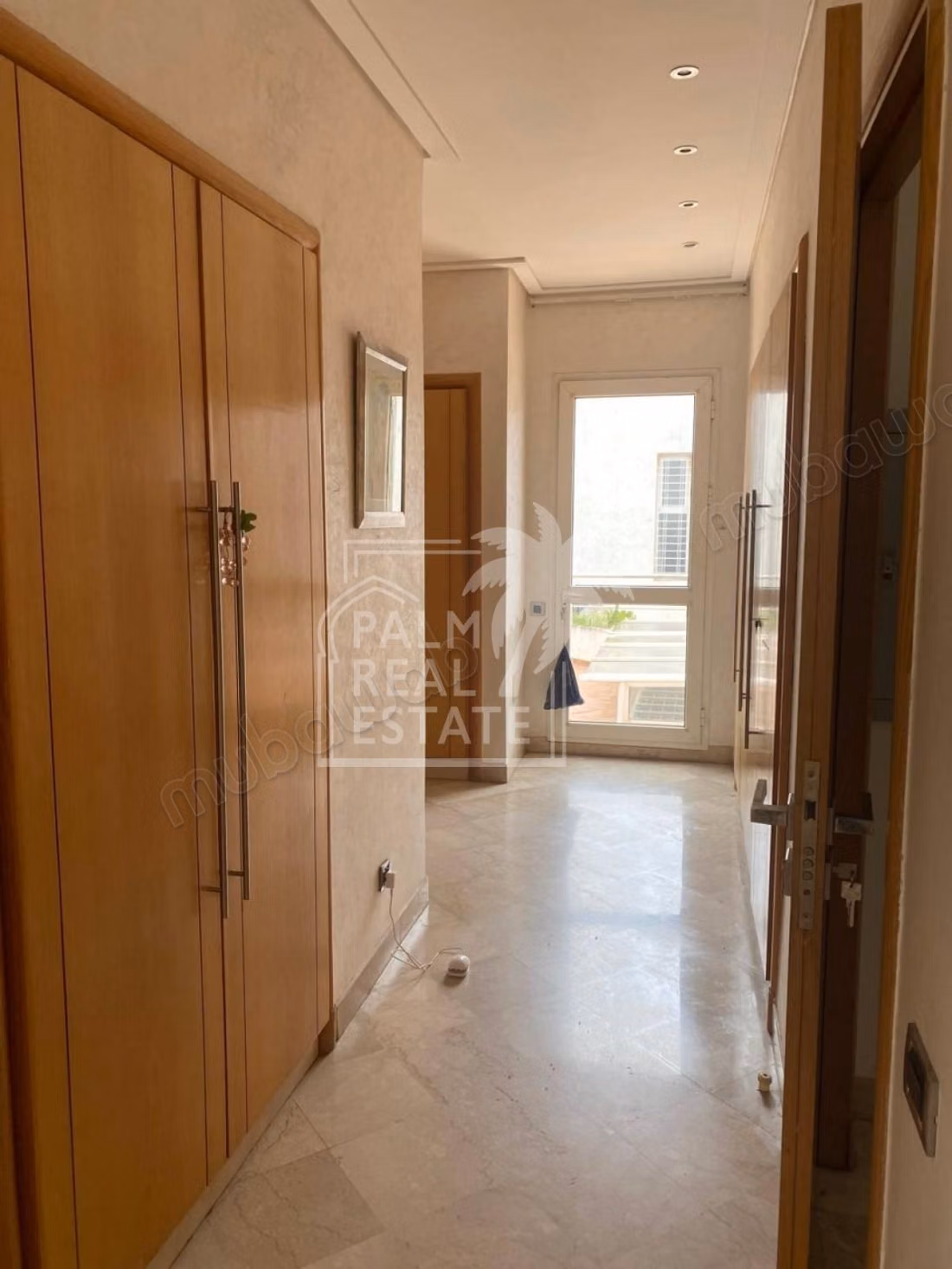 Magnifique Villa meublée à louer – Bouskoura