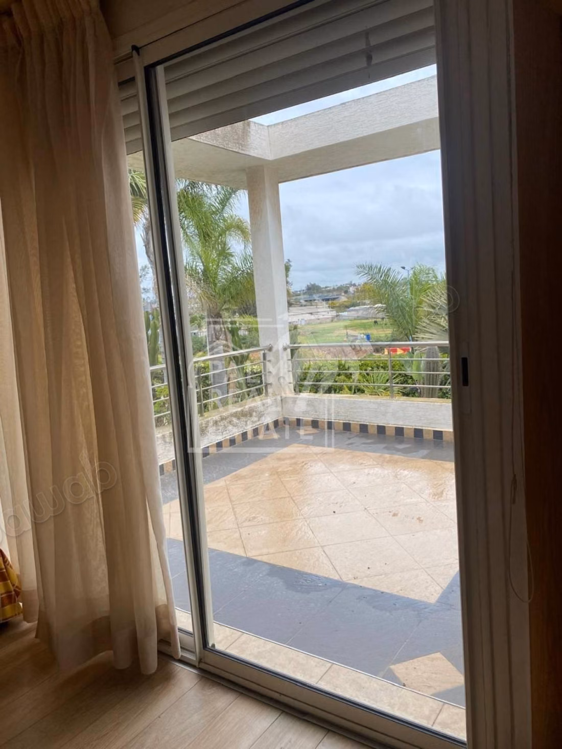 Magnifique Villa meublée à louer – Bouskoura