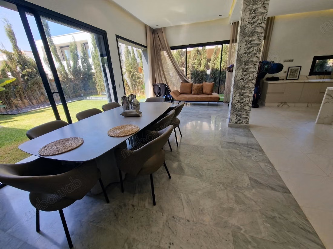 Suntuosa casa en venta en Ville Verte. 4 hermosas habitaciones. Hermosa terraza y jardín