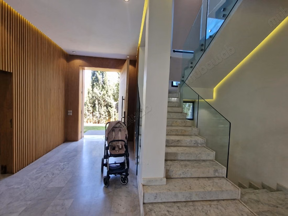 Suntuosa casa en venta en Ville Verte. 4 hermosas habitaciones. Hermosa terraza y jardín