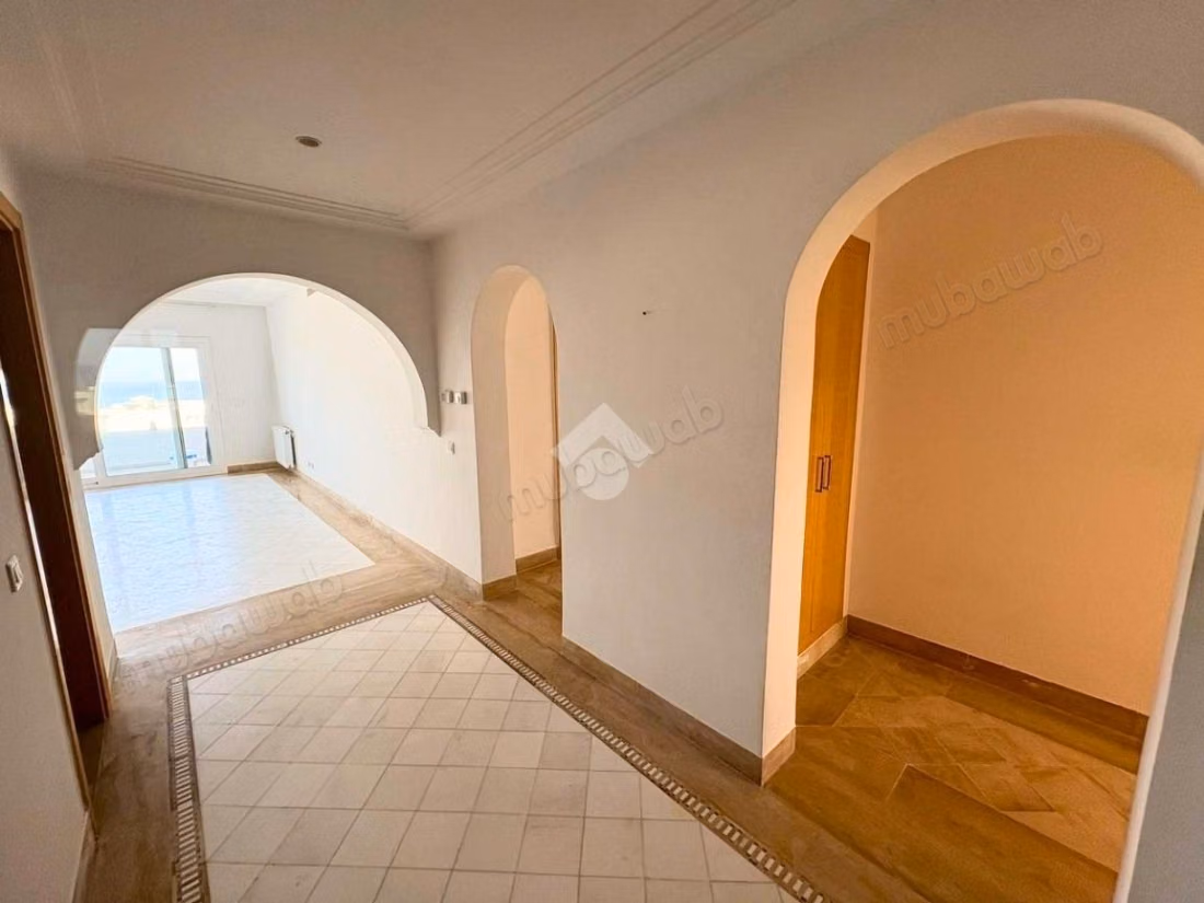 Appartement S2 vide avec vue mer