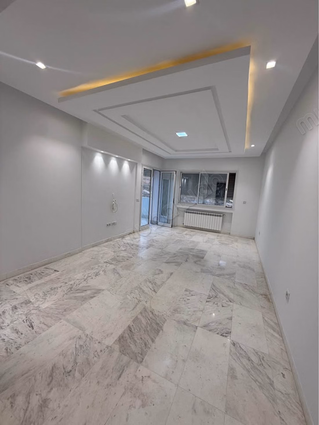 ENNASR 2 à LOUER APPT S4 Haut stg