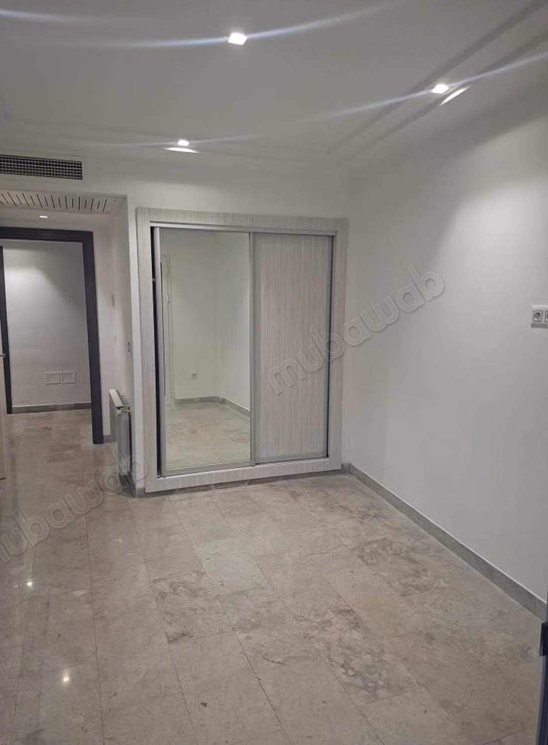 ENNASR 2 à LOUER APPT S4 Haut stg