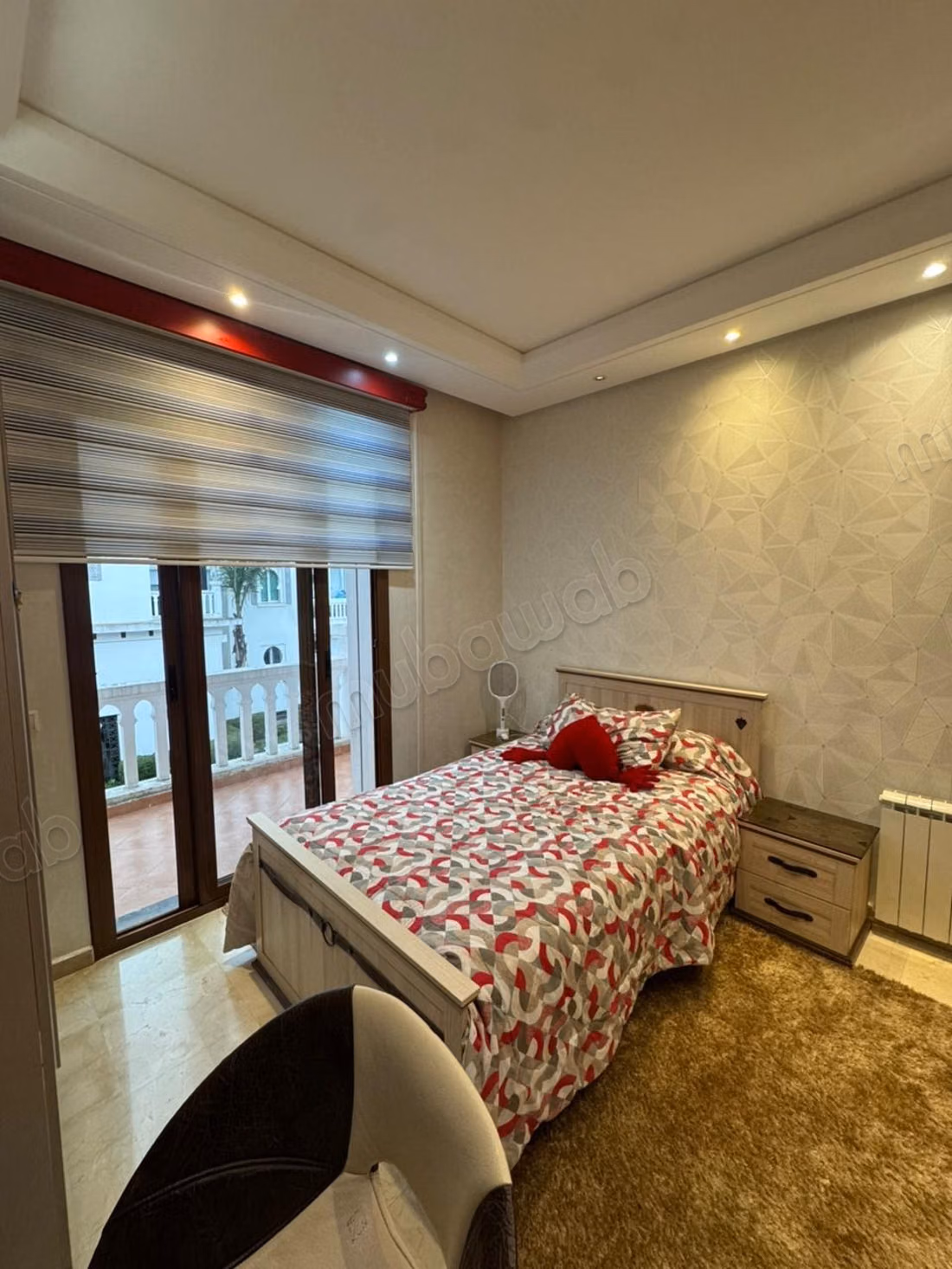 Casa di alta qualità in vendita a Rmilat. Superficie 360 m². Antenna parabolica, residence sicura