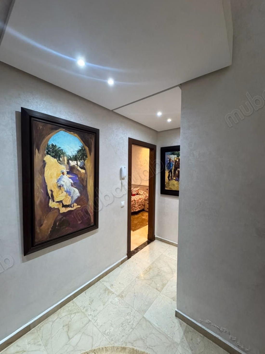 Casa di alta qualità in vendita a Rmilat. Superficie 360 m². Antenna parabolica, residence sicura