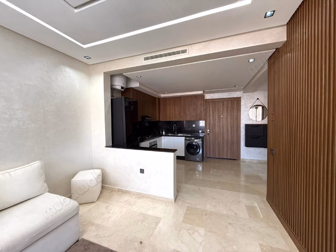 Appartement à louer à Ain Mezouar. Superficie 56 m². Meublé