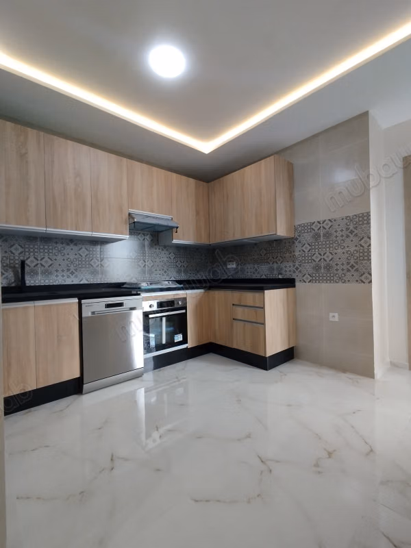 Appartements modernes de haute qualité à vendre à Martil avec stationnement gratuit