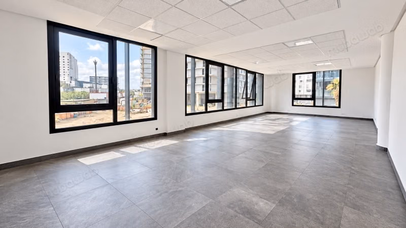 Beautiful offices for rent in Casablanca Finance City. Total area 77 m². Secured 24/7.