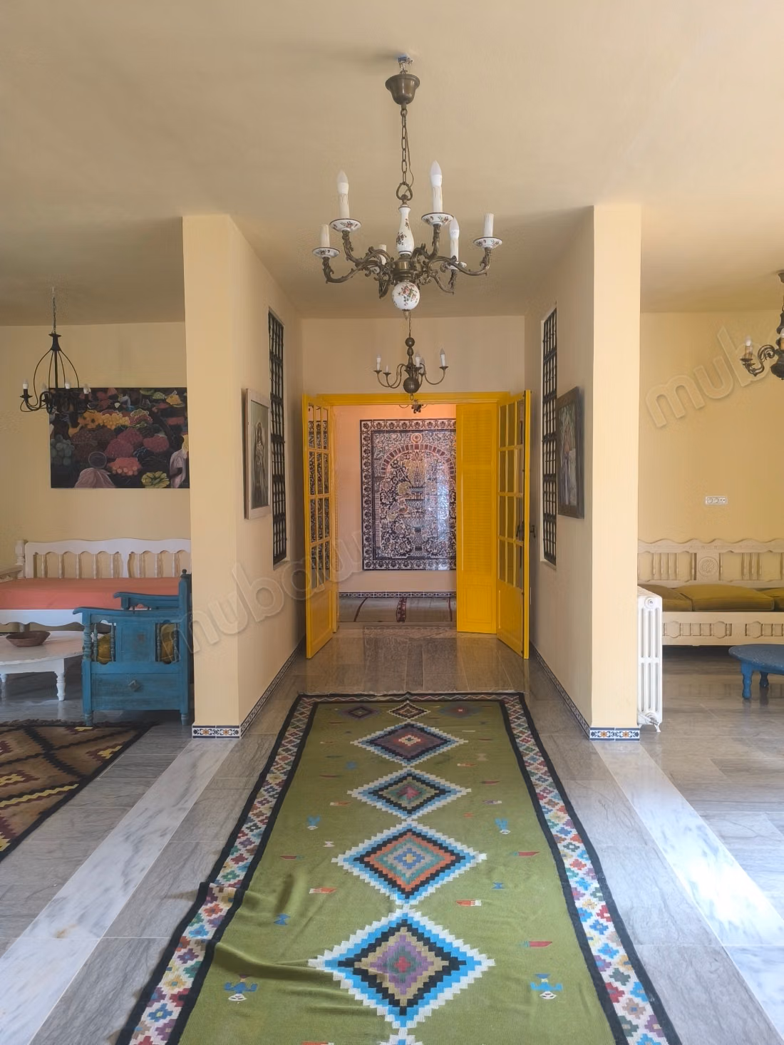 Location villa de haut standing à Gammarth Village. 2 chambres. Bien meublé