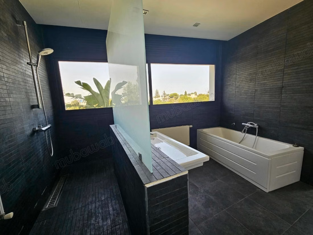 Villa de Luxe Inégalée à Louer à La Marsa