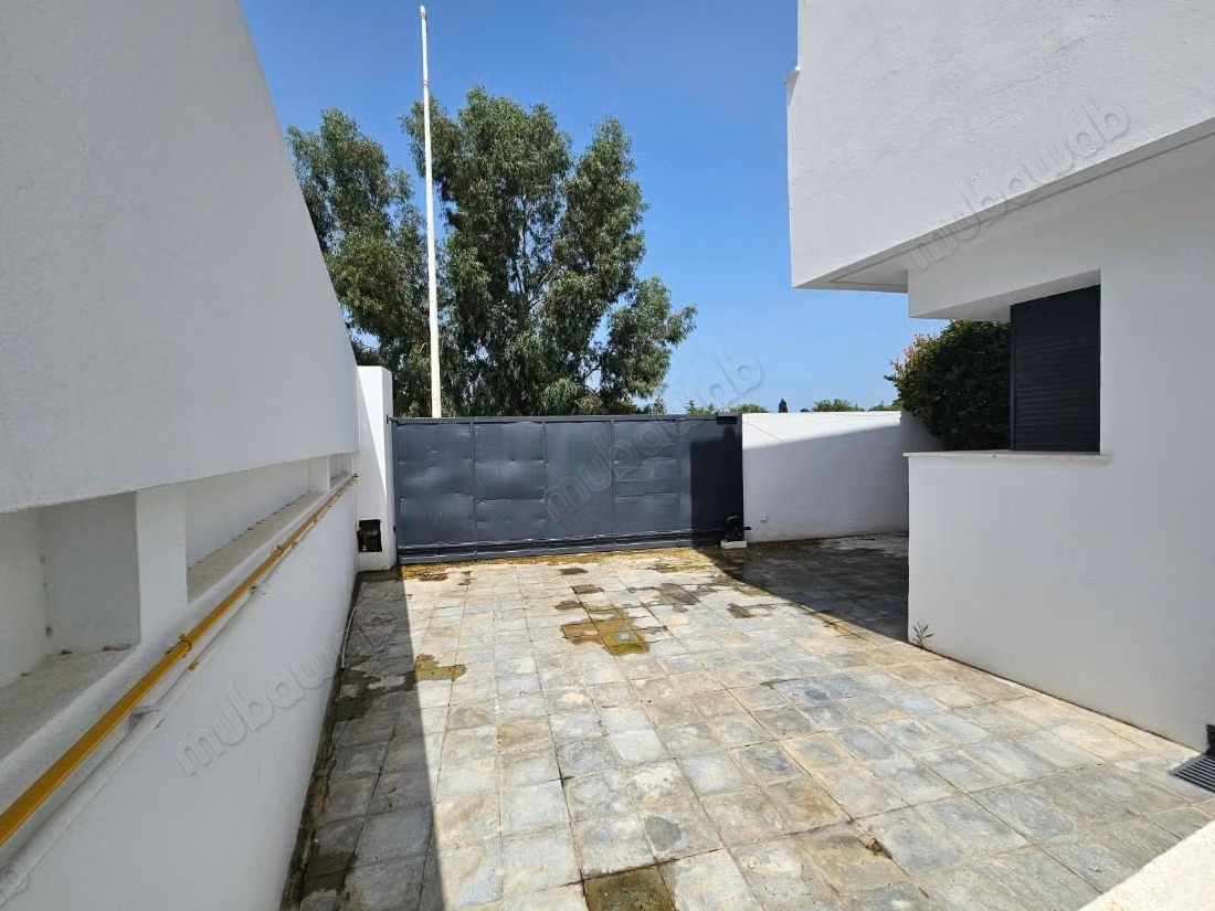 Villa de Luxe Inégalée à Louer à La Marsa