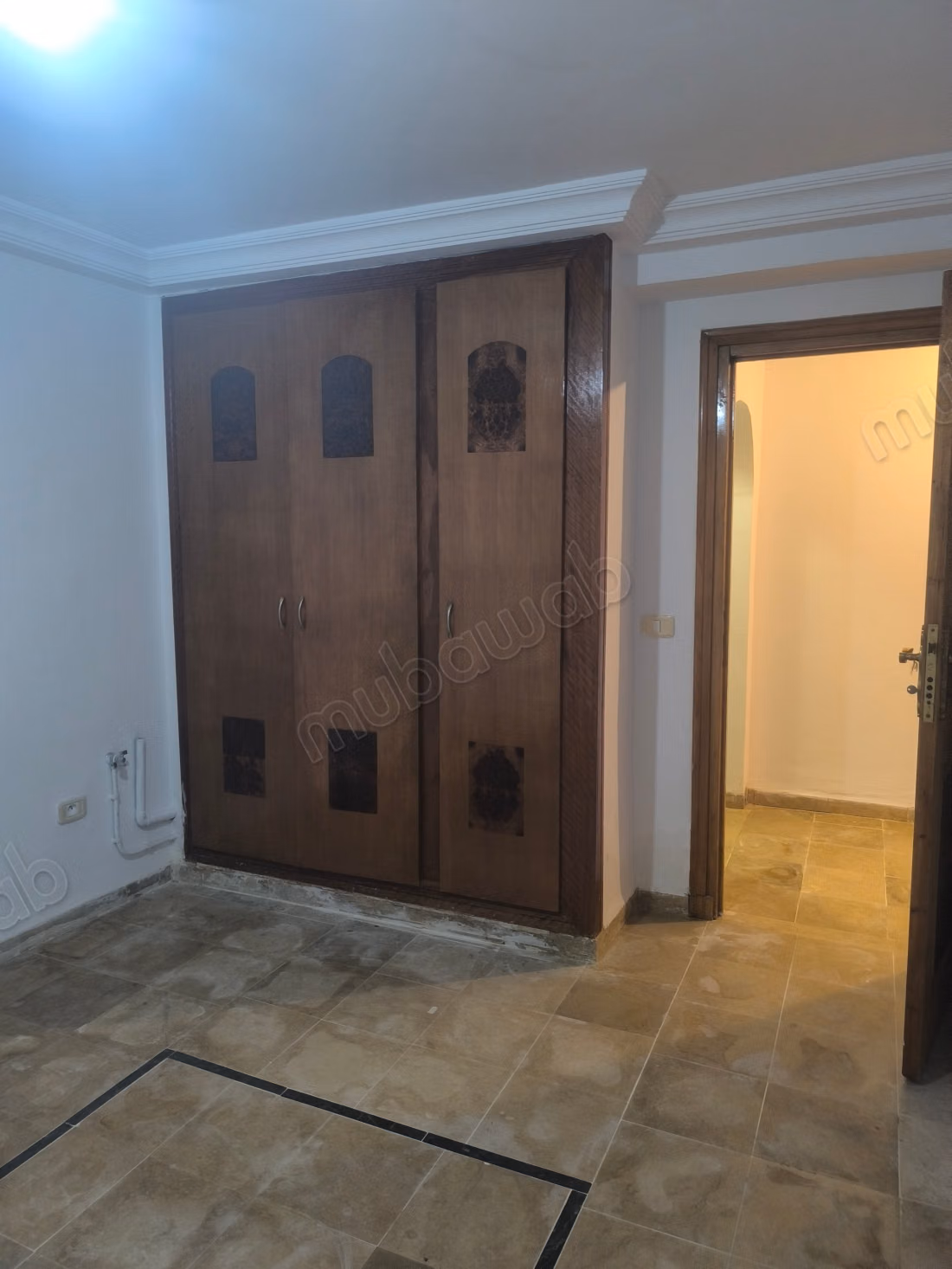 Somptueuse villa à louer à Gammarth Village. 8 chambres. Air conditionné et cheminée