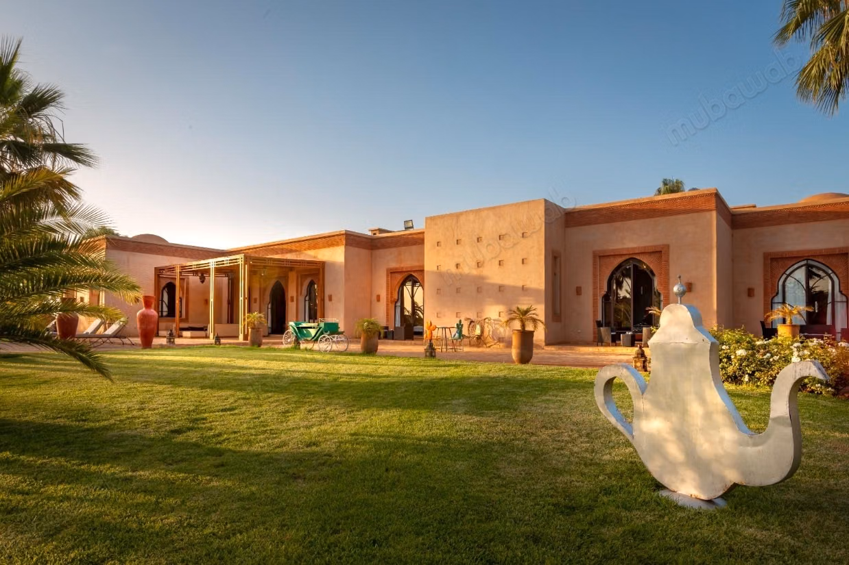 Villa di prestigio titolata con VNA sulla Strada per Ouarzazate