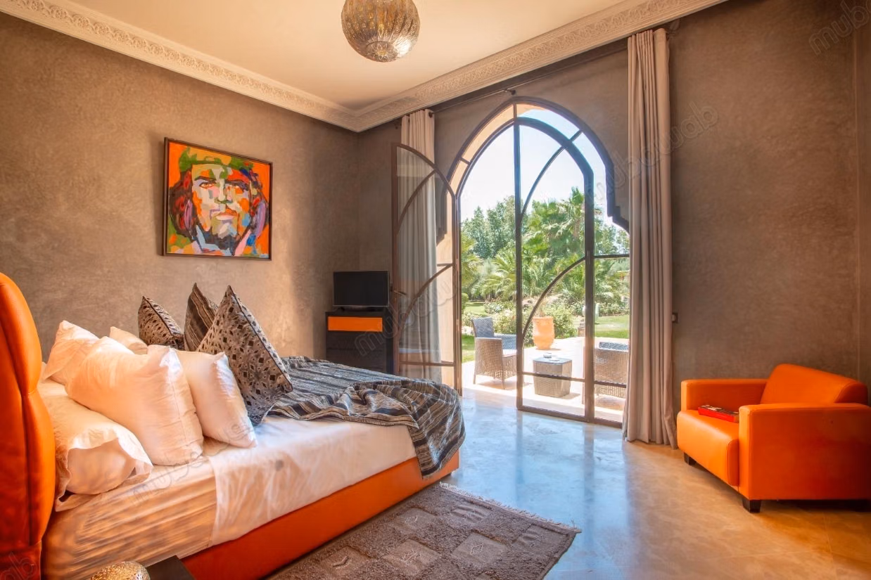 Villa di prestigio titolata con VNA sulla Strada per Ouarzazate