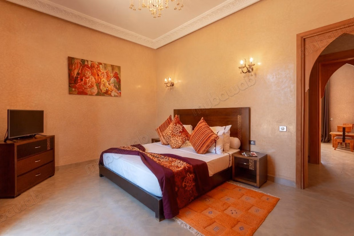 Villa di prestigio titolata con VNA sulla Strada per Ouarzazate