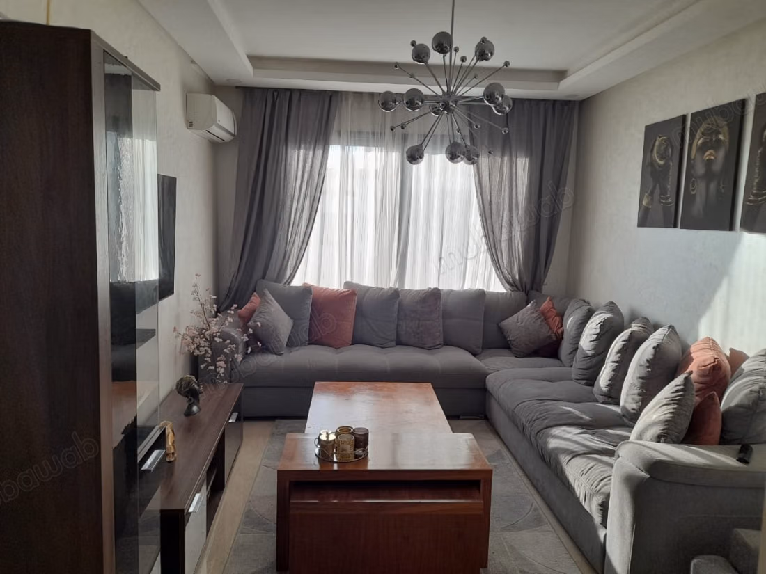 Vend appartement à Ferme Bretonne Hay Arraha. 1 belle chambre. Concierge et climatisation — 5
