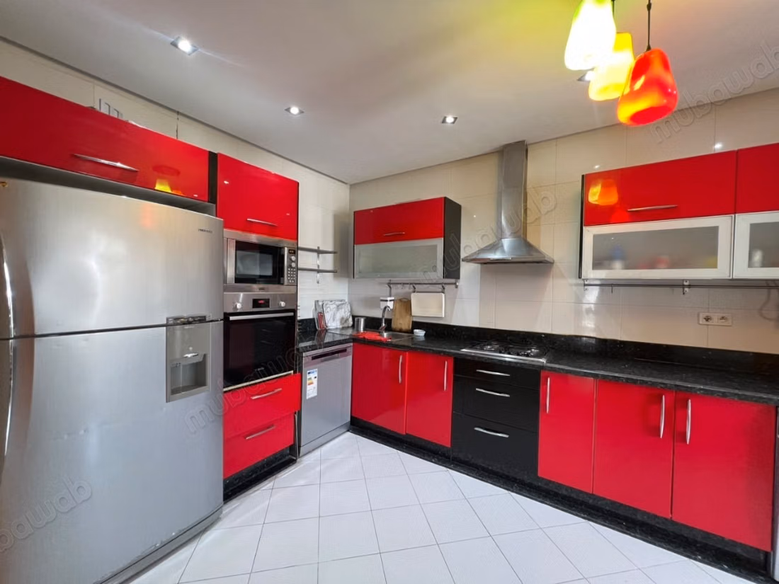 Ruim appartement te huur
