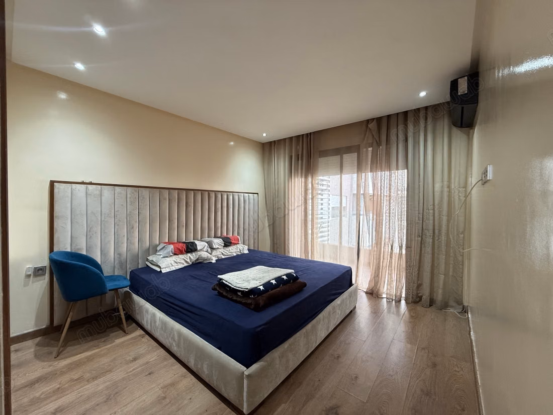 Appartement meuble à vendre à Victoria 
bouskoura — 6