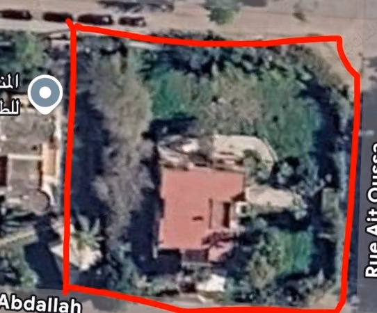 VILLA FOR SALE in Souissi 2030m