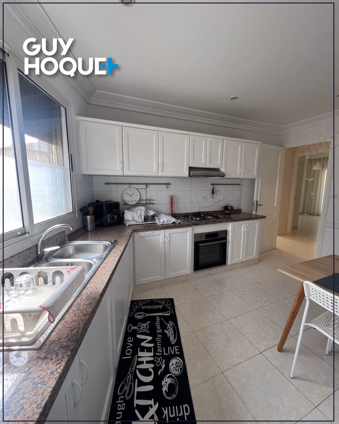 Appartement meublé avec grande terrasse 
Gauthier