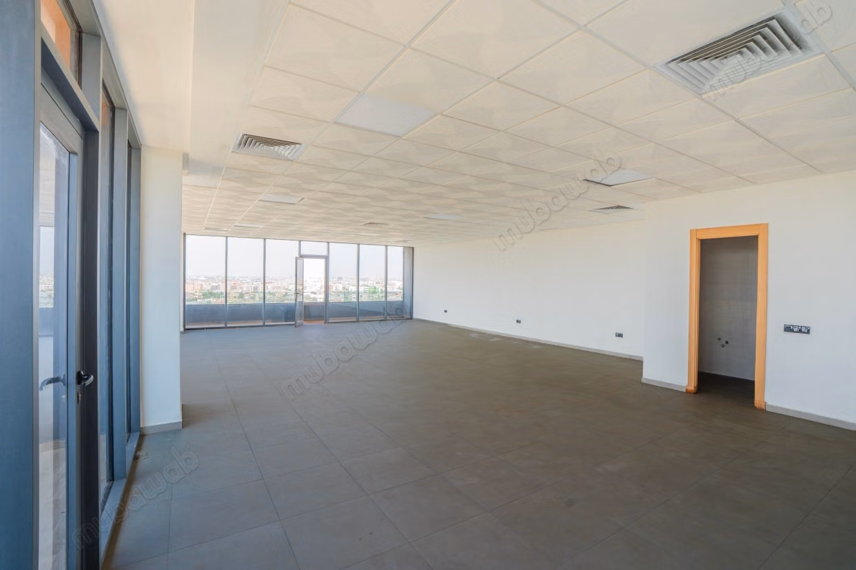 Bureaux à vendre à Sidi Maarouf. Superficie 75 m²