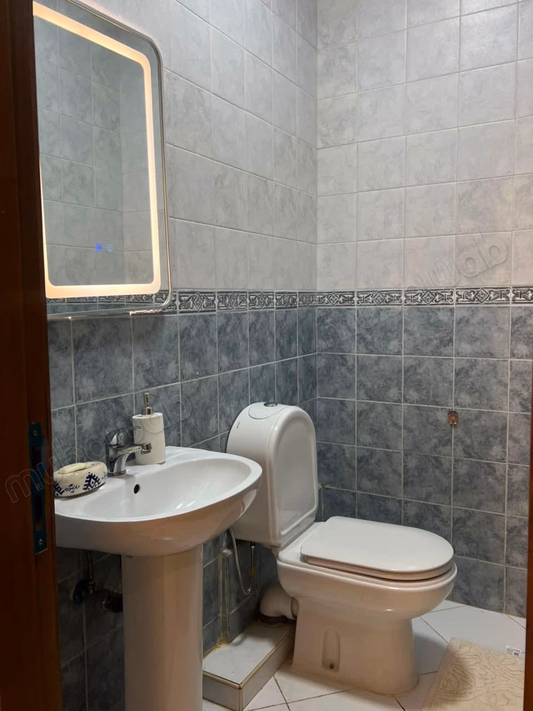 Appartement meublé, à louer de la plage en terrass