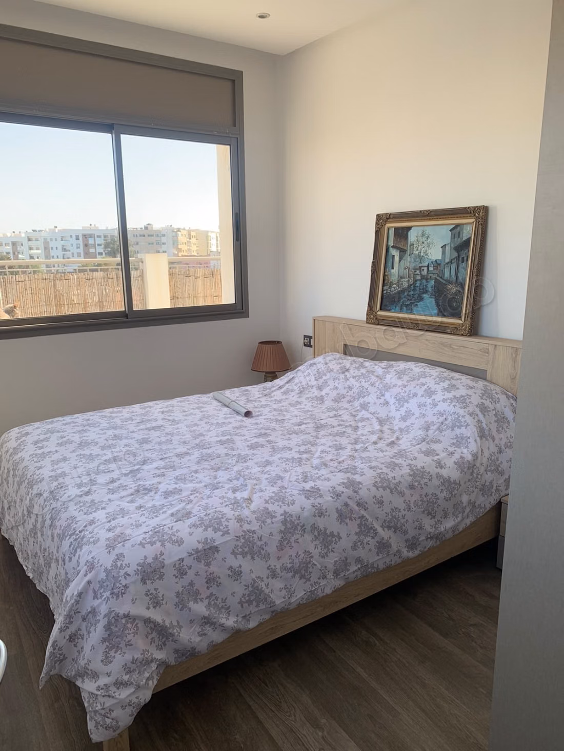 Appartement te huur in Harhoura. Oppervlakte 130 m². Goed ingericht