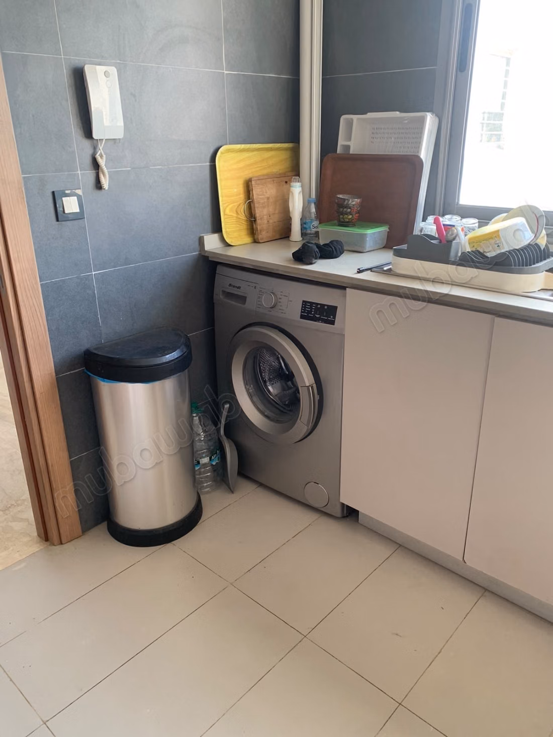 Appartement te huur in Harhoura. Oppervlakte 130 m². Goed ingericht