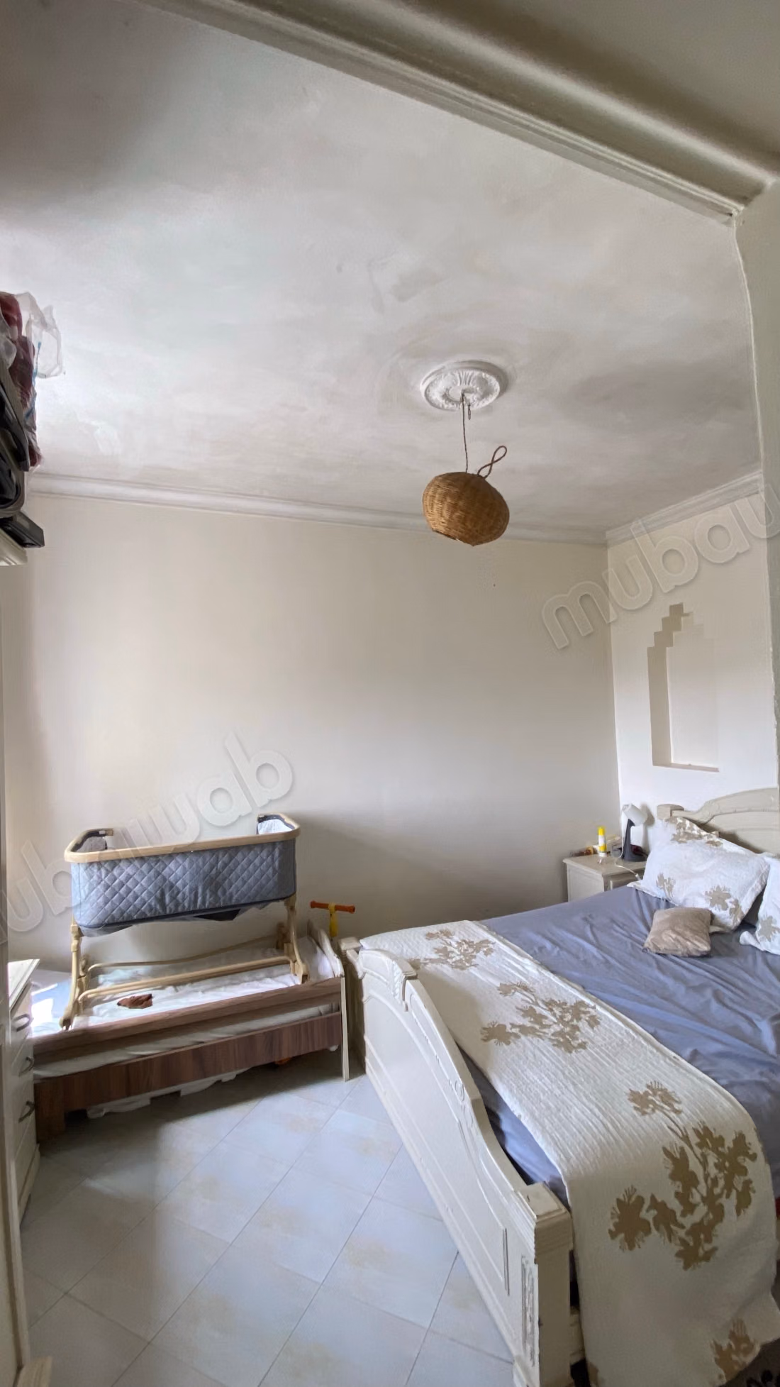 Vend appartement à Oulfa. 2 chambres agréables. Système de parabole et salon marocain — 5