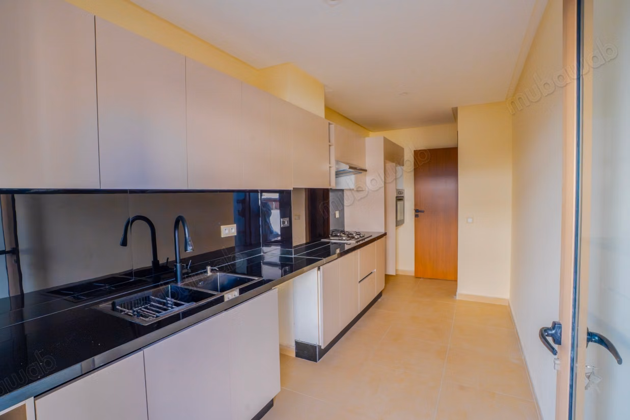 Appartement à l'achat à Bouskoura. 2 belles chambres